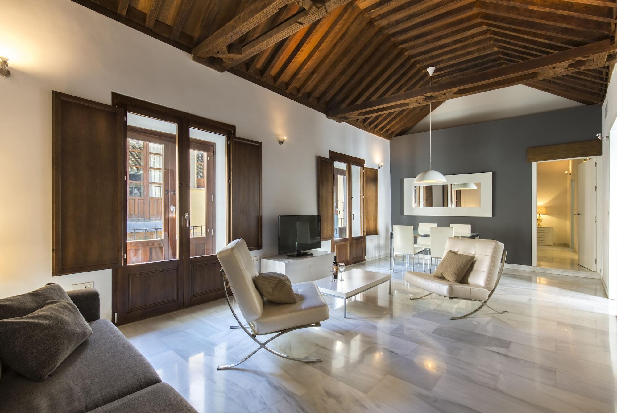 Elvira Suites Granada Bagian luar foto
