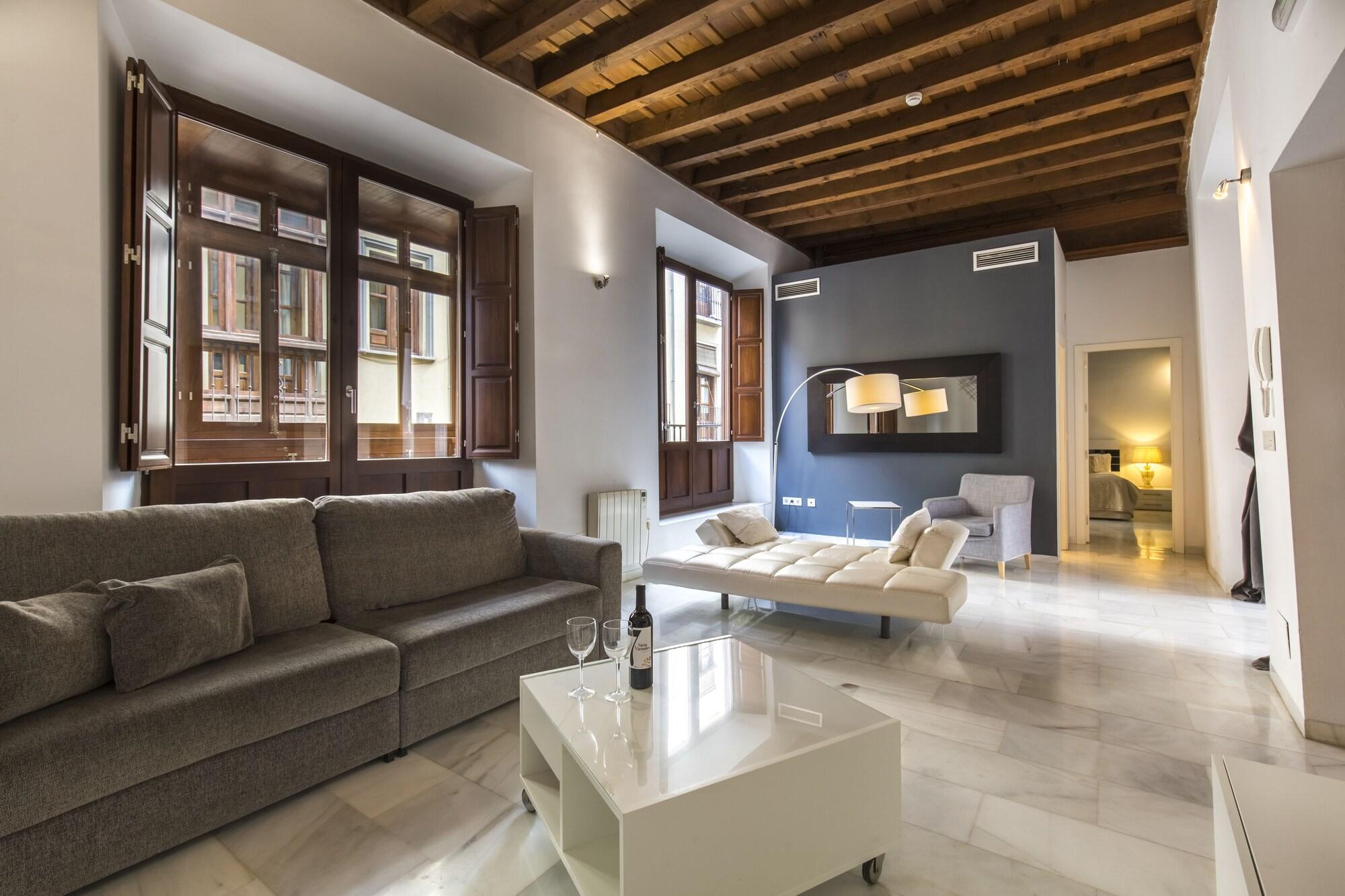 Elvira Suites Granada Bagian luar foto