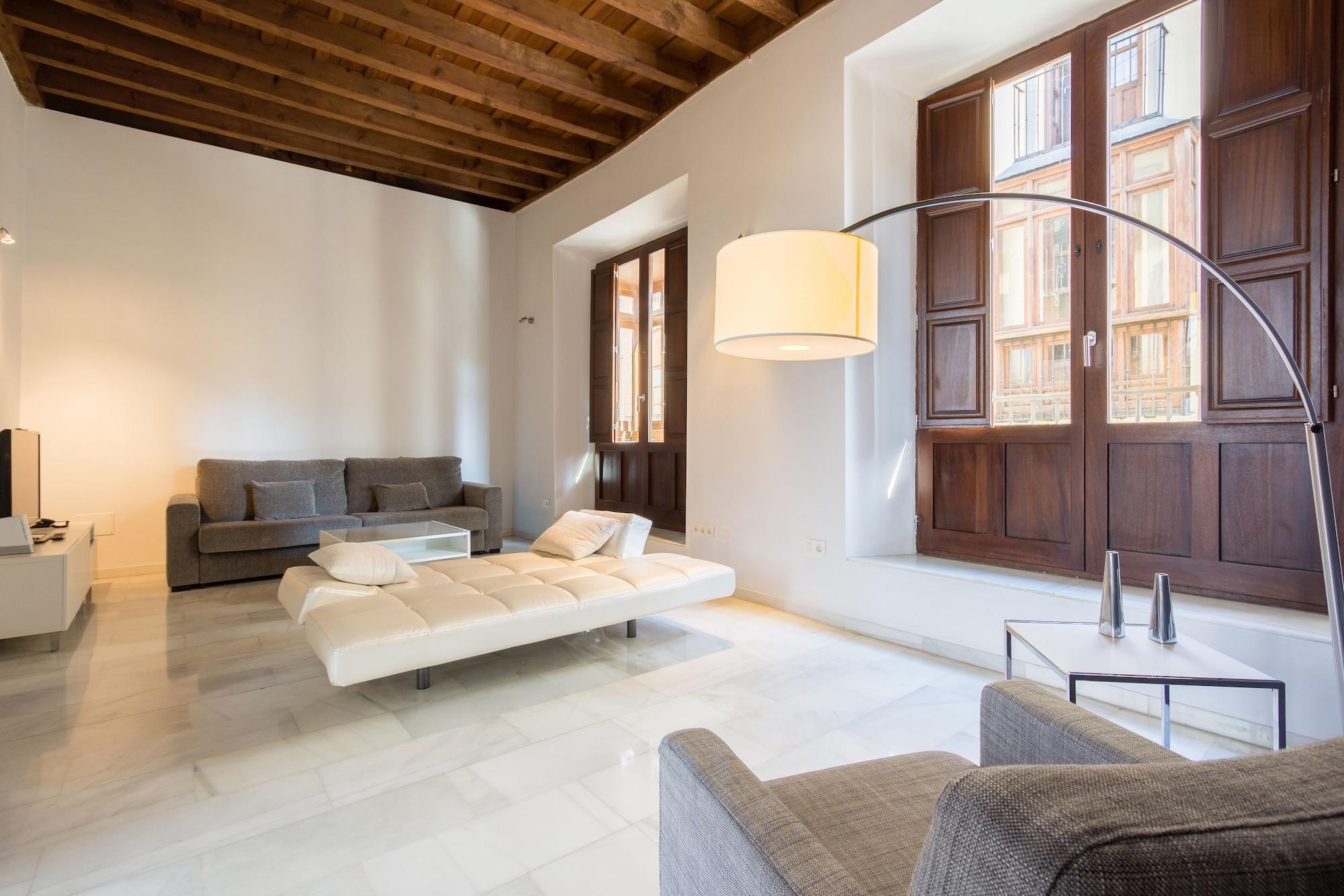 Elvira Suites Granada Bagian luar foto