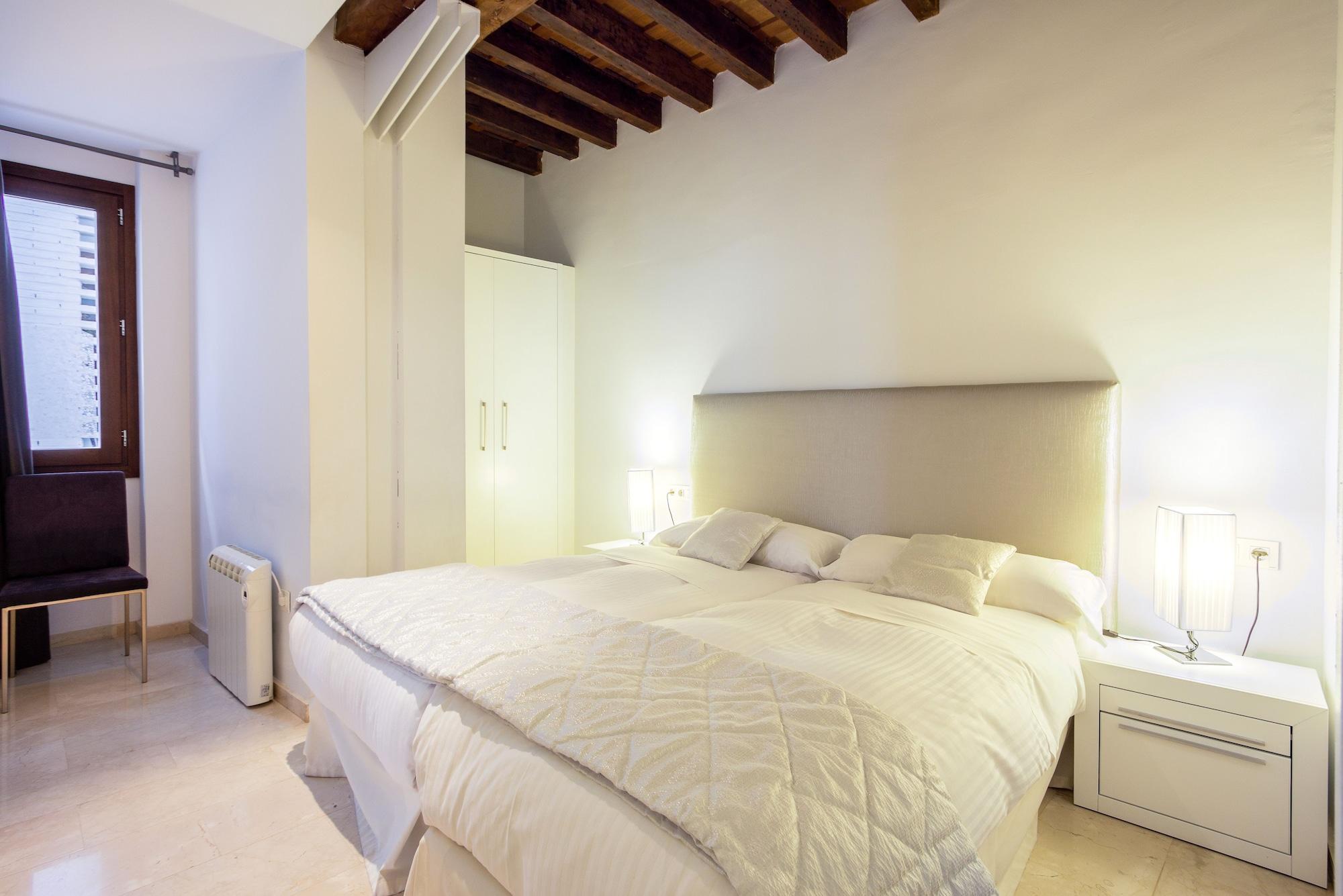 Elvira Suites Granada Bagian luar foto