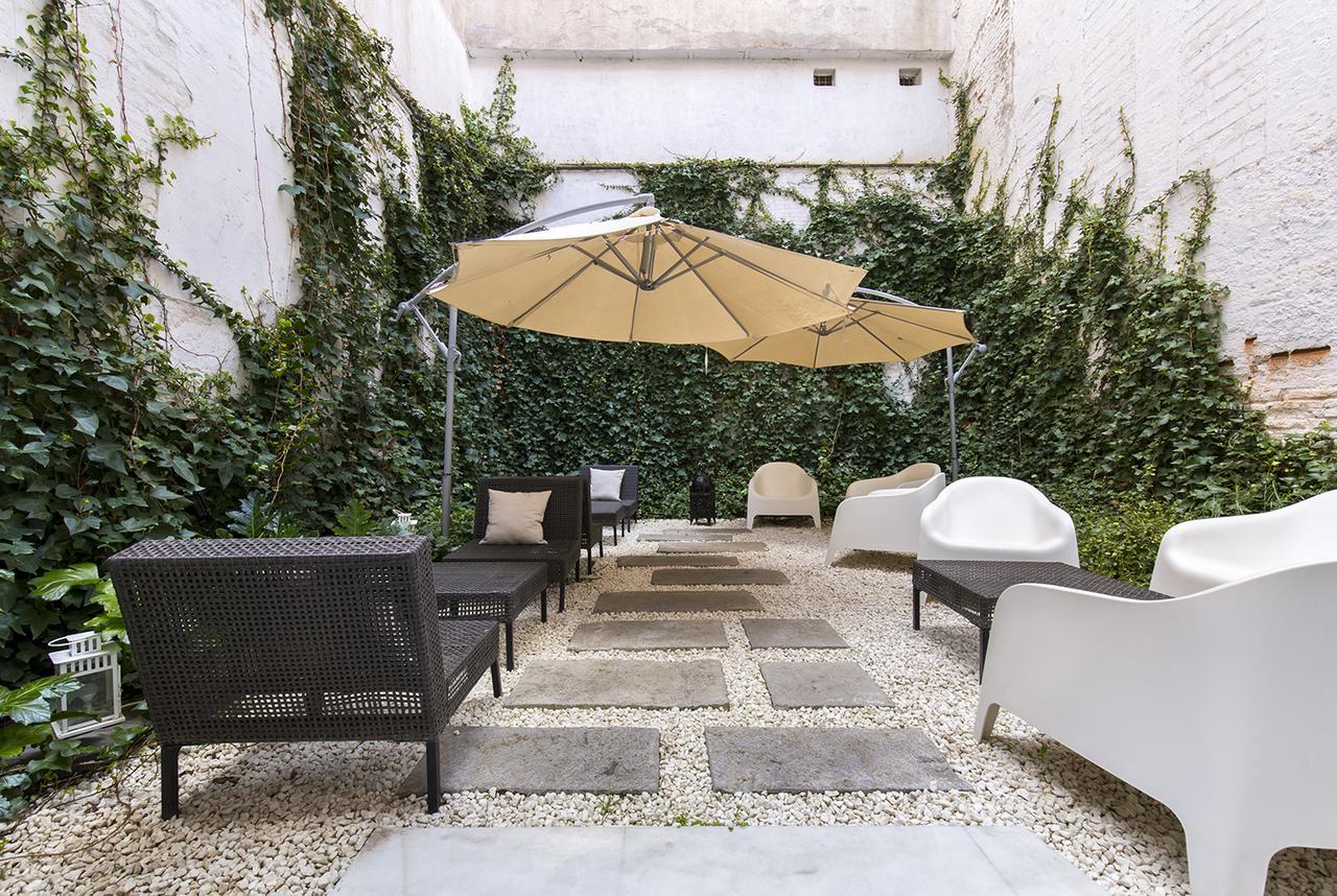 Elvira Suites Granada Bagian luar foto
